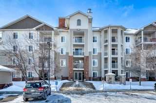 Photo 2: 409 16 Country Village Bay NE in Calgary: Country Hills Village Apartment for sale : MLS®# A2030230