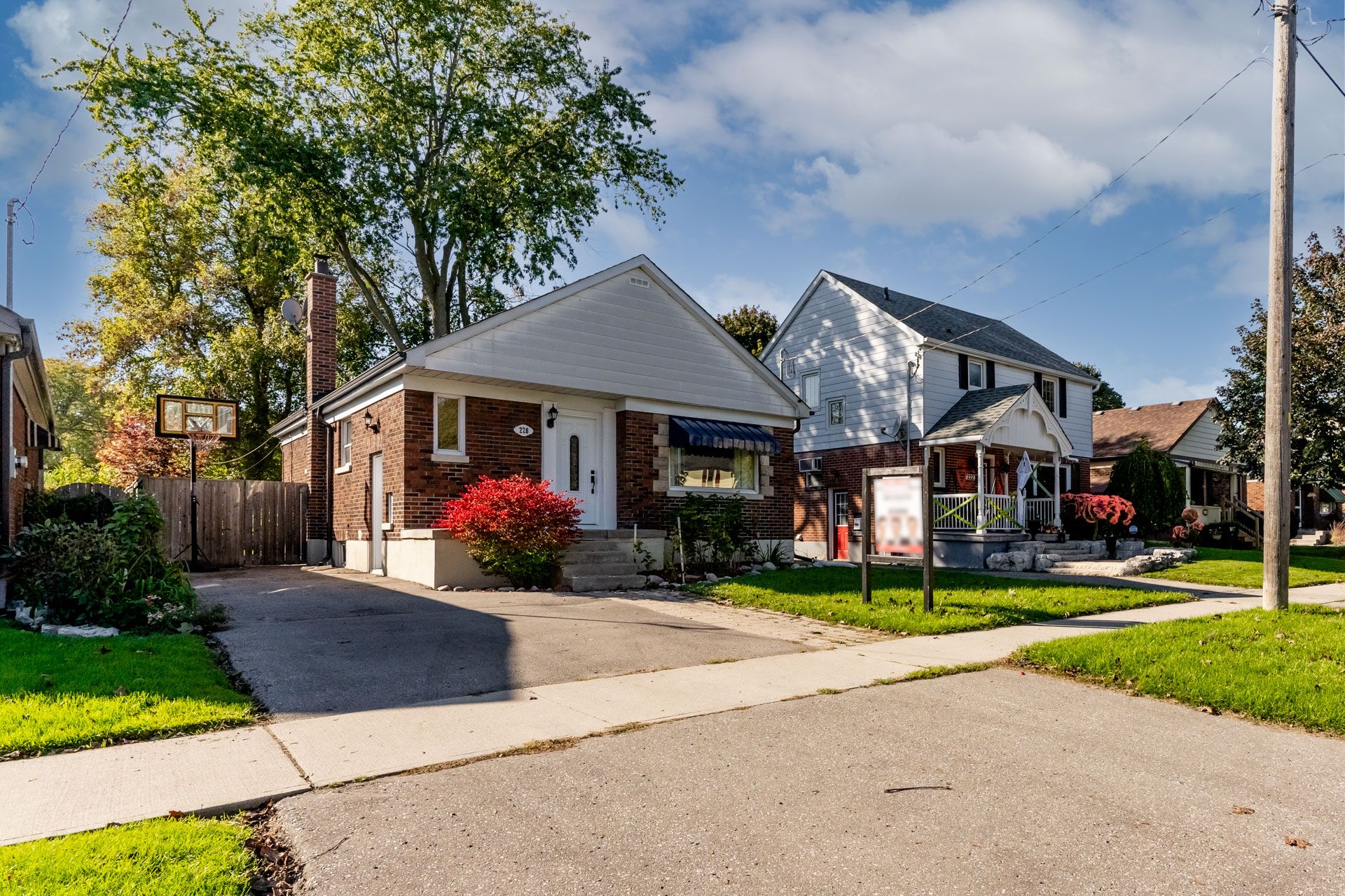 Main Photo: 226 Highland Avenue in Oshawa: Central Freehold for sale : MLS®# E5408432