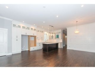 Photo 6: 5986 131ST Street in Surrey: Panorama Ridge House for sale : MLS®# F1432012