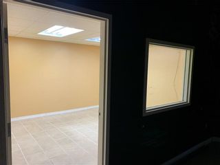 Photo 8: 20 HARTZEL Road in St. Catharines: Office for lease : MLS®# H4152774