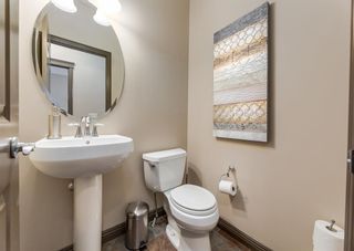 Photo 13: 228 Prestwick Manor SE in Calgary: McKenzie Towne Detached for sale : MLS®# A2031936