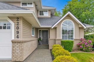 Photo 2: 22094 46A Avenue in Langley: Murrayville House for sale in "Murrayville" : MLS®# R2711216