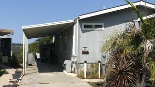 Photo 4: SAN DIEGO Manufactured Home for sale : 3 bedrooms : 4958 Old Cliffs Rd #4958