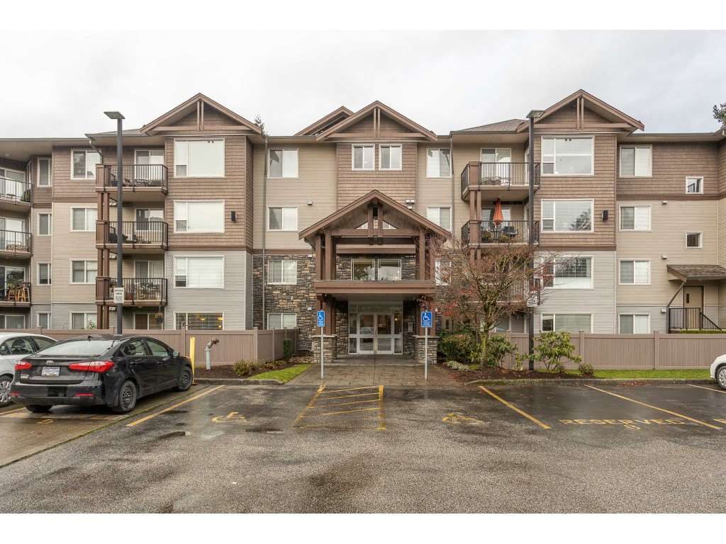 Main Photo: 303 2581 LANGDON Street in Abbotsford: Abbotsford West Condo for sale in "Cobblestone" : MLS®# R2520770