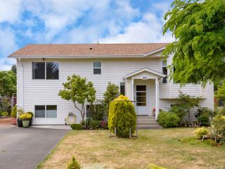 Photo 1: 317 Torrence Rd in COMOX: CV Comox (Town of) House for sale (Comox Valley)  : MLS®# 817835