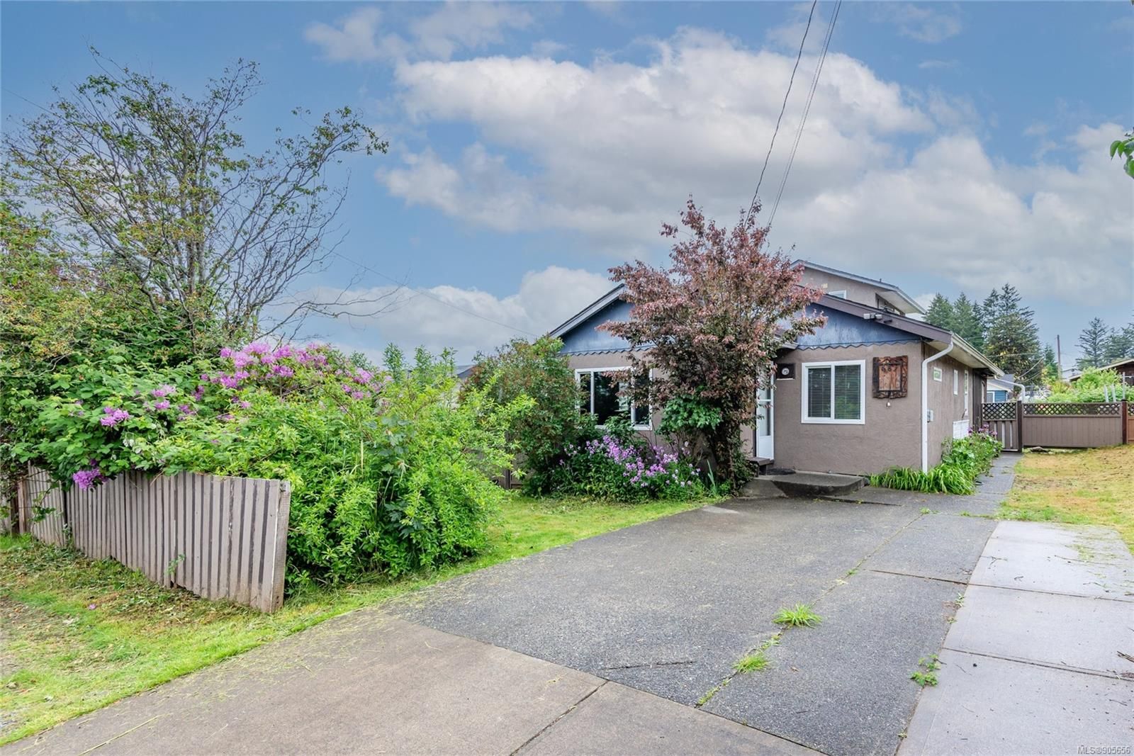 Main Photo: 961 Greenwood St in Campbell River: CR Campbell River Central House for sale : MLS®# 905656