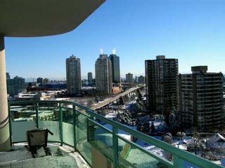 Photo 9: 6128 PATTERSON Ave in Burnaby: Metrotown Condo for sale in "CENTRAL PARK PLACE" (Burnaby South)  : MLS®# V625765