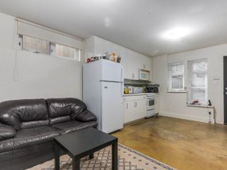 Photo 17: 832 W 19TH Avenue in Vancouver: Cambie House for sale in "DOUGLAS PARK/CAMBIE VILLAGE" (Vancouver West)  : MLS®# R2327562