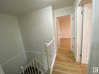 Photo 9: 216 LONDONDERRY Square in Edmonton: Zone 02 Townhouse for sale : MLS®# E4384207