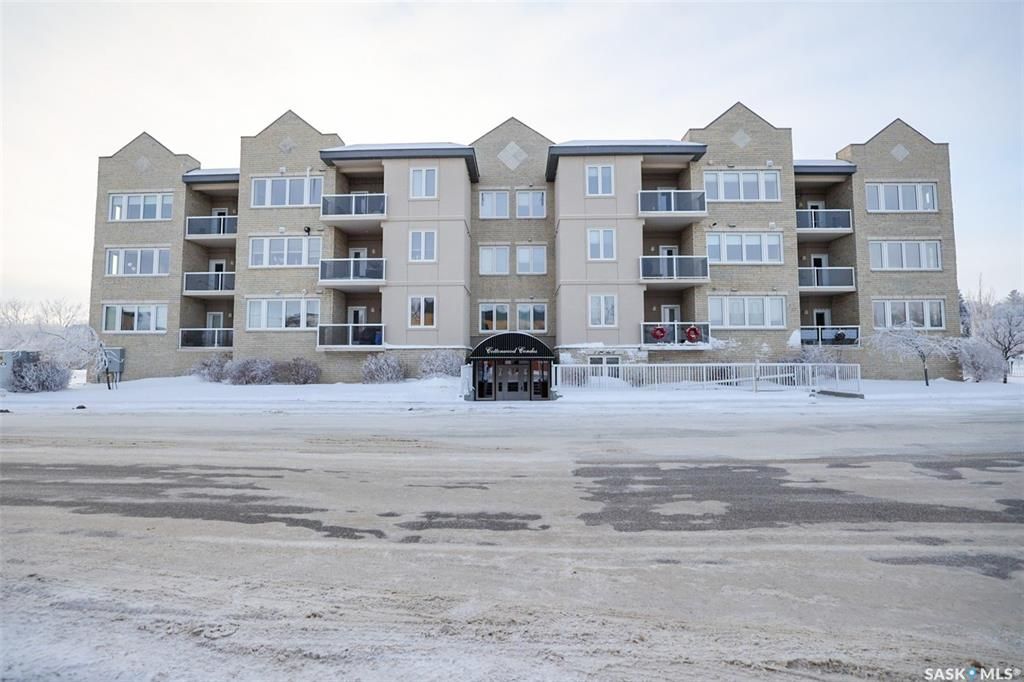 Main Photo: 1C 5 2nd Avenue East in Lumsden: Residential for sale : MLS®# SK916456