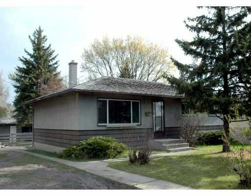 Main Photo:  in CALGARY: Kingsland Residential Detached Single Family for sale (Calgary)  : MLS®# C3208762