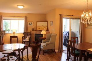 Photo 3: 48 735 PARK Road in Gibsons: Gibsons & Area Townhouse for sale in "SHERWOOD GROVE" (Sunshine Coast)  : MLS®# R2152785