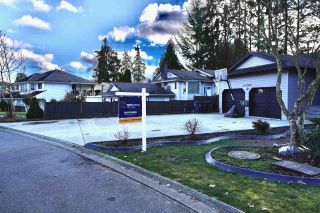 Photo 1: 14760 84A Avenue in Surrey: Bear Creek Green Timbers House for sale : MLS®# R2541615