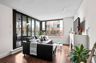 Photo 10: 302 587 W 7TH Avenue in Vancouver: Fairview VW Condo for sale in "Affinity" (Vancouver West)  : MLS®# R2863514