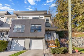 Photo 1: 1 36099 WATERLEAF Place in Abbotsford: Abbotsford East Townhouse for sale in "VANTAGE AT WHATCOM" : MLS®# R2858659