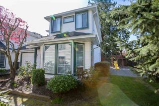 Photo 3: 7 19060 119 Avenue in Pitt Meadows: Central Meadows Townhouse for sale : MLS®# R2262537