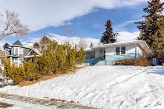 Photo 2: 3712 8 Avenue NW in Calgary: Parkdale Detached for sale : MLS®# A2023065