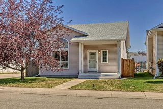 Photo 1: 16 Creek Gardens Close NW: Airdrie Detached for sale : MLS®# A2061418