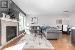 Photo 15: 754 PUTNEY CRESCENT in Ottawa: House for sale : MLS®# 1386736