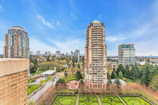 Photo 5: 1601 7368 SANDBORNE Avenue in Burnaby: South Slope Condo for sale in "Mayfair Place" (Burnaby South)  : MLS®# R2676449