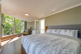 Photo 18: 2301 OAK Street in Vancouver: Fairview VW Townhouse for sale in "OAKVIEW TERRACE" (Vancouver West)  : MLS®# R2470269