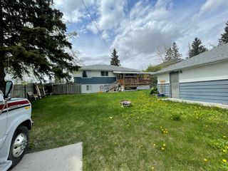 Photo 4: 2804 Capitol Hill Crescent NW in Calgary: Banff Trail Detached for sale : MLS®# A1223483