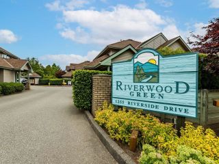 Photo 1: 30 1255 RIVERSIDE DRIVE in Port Coquitlam: Riverwood Townhouse for sale : MLS®# R2710581