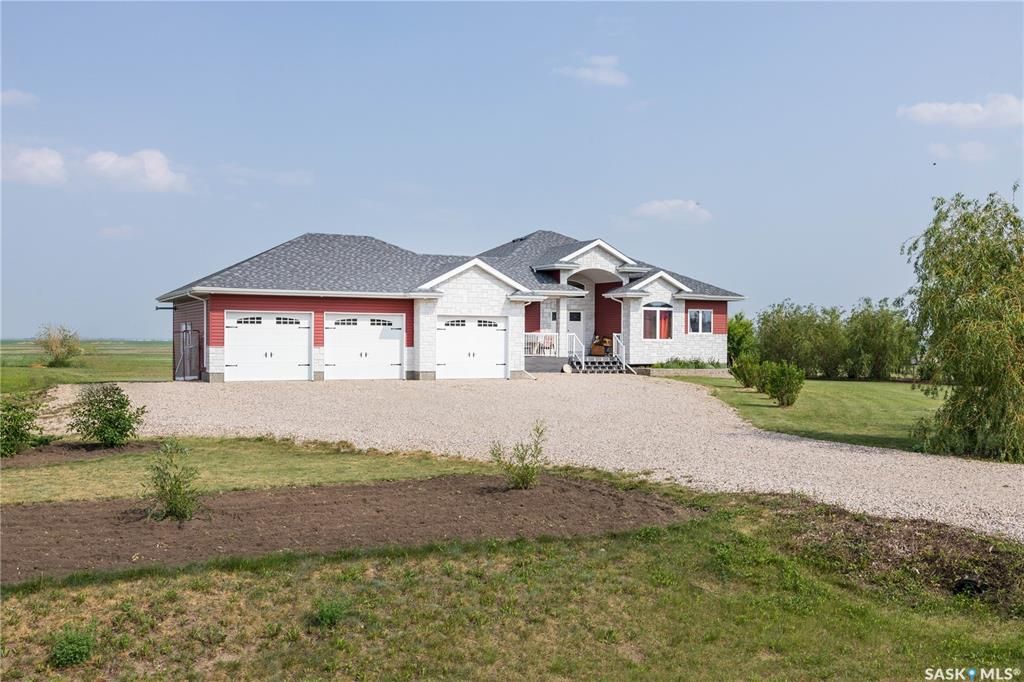 Main Photo: 57 Sunrise Drive in Neuanlage: Residential for sale : MLS®# SK937893