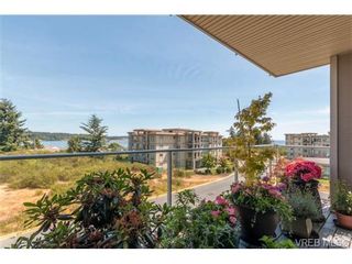 Photo 11: 301 3234 Holgate Lane in VICTORIA: Co Lagoon Condo for sale (Colwood)  : MLS®# 701658