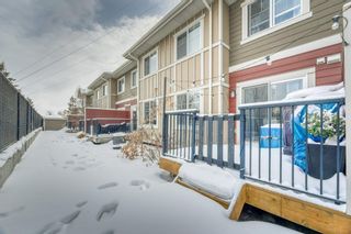 Photo 25: 11 West Coach Manor SW in Calgary: West Springs Row/Townhouse for sale : MLS®# A2035861