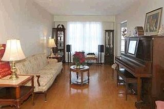 Photo 2: 15 BLEDLOW MANOR DR in TORONTO: Freehold for sale