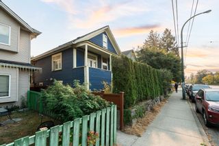 Photo 3: 5022 FRASER Street in Vancouver: Fraser VE House for sale (Vancouver East)  : MLS®# R2733335