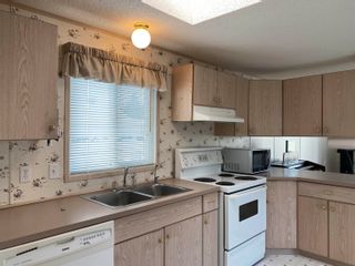 Photo 7: 5 208 EIGHTH Street in 100 Mile House: 100 Mile House - Town Manufactured Home for sale in "Scenic Place Mobile Home Park" : MLS®# R2760713