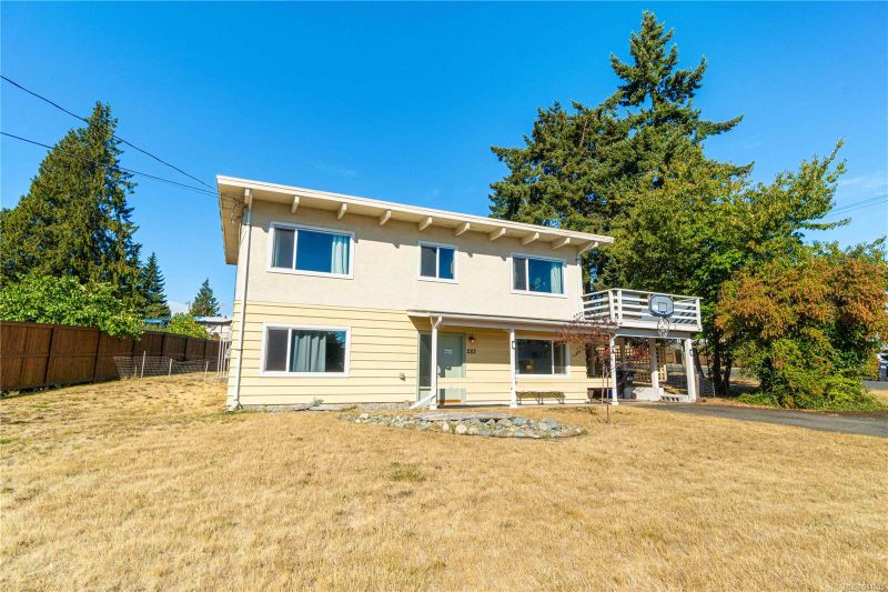 FEATURED LISTING: 283 Dogwood St Parksville