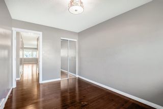 Photo 11: 134 41 Avenue NW in Calgary: Highland Park Semi Detached (Half Duplex) for sale : MLS®# A2051448