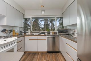 Photo 9: 464 SOMERSET Street in North Vancouver: Upper Lonsdale House for sale : MLS®# R2873940