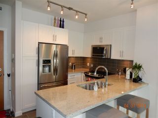 Photo 3: 202 23255 BILLY BROWN ROAD in Langley: Fort Langley Condo for sale : MLS®# R2088862