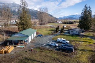 Photo 5: 47952 JESS Road in Chilliwack: Fairfield Island House for sale : MLS®# R2855018