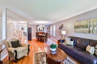 Photo 1: 15894 102A Avenue in Surrey: Guildford House for sale (North Surrey)  : MLS®# R2268207