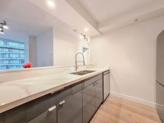 Photo 2: 1101 1288 ALBERNI Street in Vancouver: West End VW Condo for sale (Vancouver West)  : MLS®# R2642821