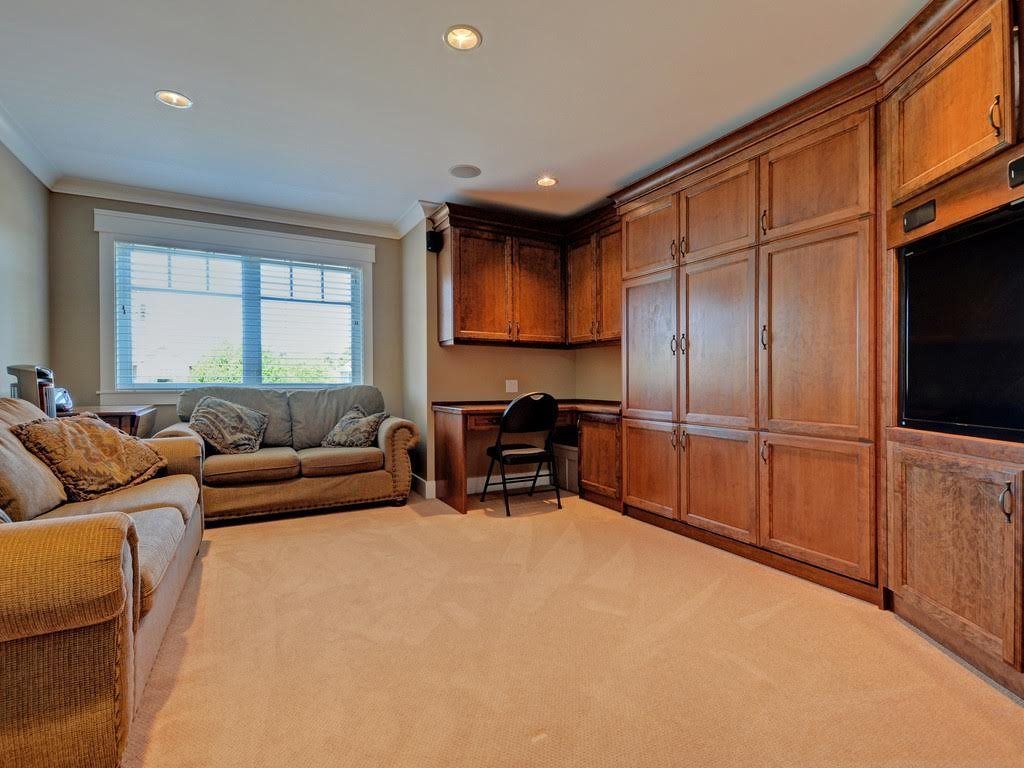 Photo 18: Photos: 5010 FENTON Drive in Delta: Hawthorne House for sale in "FENTON DRIVE" (Ladner)  : MLS®# R2274058