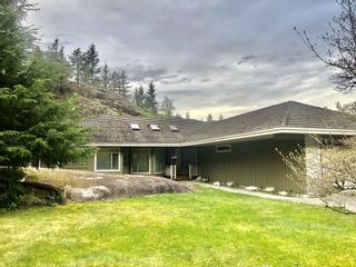Photo 2: 158 STONEGATE Drive in West Vancouver: Furry Creek House for sale : MLS®# R2854559