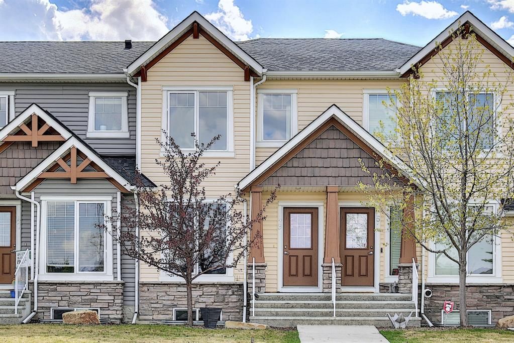 Main Photo: 49 Aspen Hills Drive in Calgary: Aspen Woods Row/Townhouse for sale : MLS®# A1108255