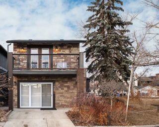 Main Photo: 1632 Westmount Boulevard NW in Calgary: Hillhurst Detached for sale : MLS®# A2109328