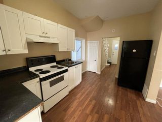 Photo 4: 376 Elgin Avenue in Winnipeg: Exchange District Residential for sale (9A)  : MLS®# 202128373