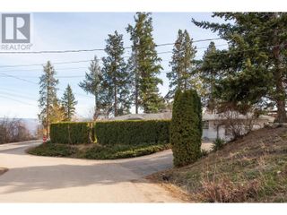 Photo 2: 3542 Chives Place in West Kelowna: House for sale : MLS®# 10307399