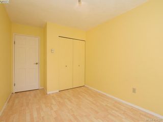 Photo 14: 687 Marlisa Pl in VICTORIA: La Langford Proper Half Duplex for sale (Langford)  : MLS®# 838034