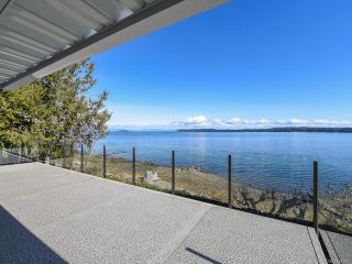 Photo 4: 5668 S Island Hwy in UNION BAY: CV Union Bay/Fanny Bay House for sale (Comox Valley)  : MLS®# 841804