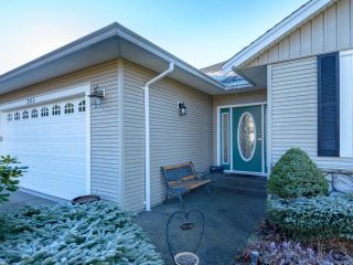 Photo 10: 2413 Stirling Cres in COURTENAY: CV Courtenay East House for sale (Comox Valley)  : MLS®# 804446