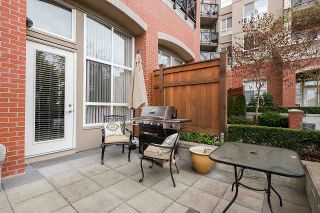 Photo 18: 102 2970 KING GEORGE Boulevard in Surrey: Elgin Chantrell Condo for sale in "WATERMARK" (South Surrey White Rock)  : MLS®# R2011632